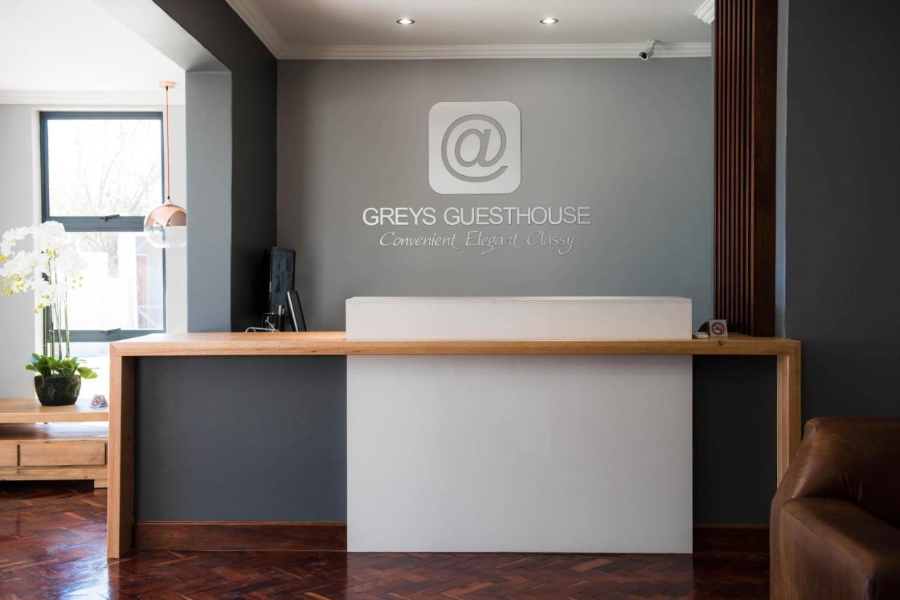 @Greys Guesthouse บลูมฟอนเทน ภายนอก รูปภาพ